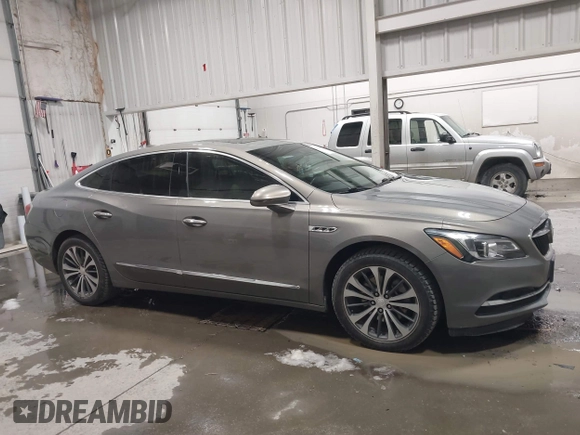 2018 Buick LaCrosse Premium with VIN 1G4ZS5SS2JU110583, listed as a IAAI auction lot 41734692 with 36,044 mi miles. Bid and sale history available at carsss.com. Image 14.