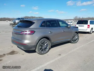 2021 Lincoln Nautilus Reserve with VIN 2LMPJ6K96MBL00799, listed as a IAAI auction lot 41727332 with 25,042 mi miles. Bid and sale history available at carsss.com. Image 4.