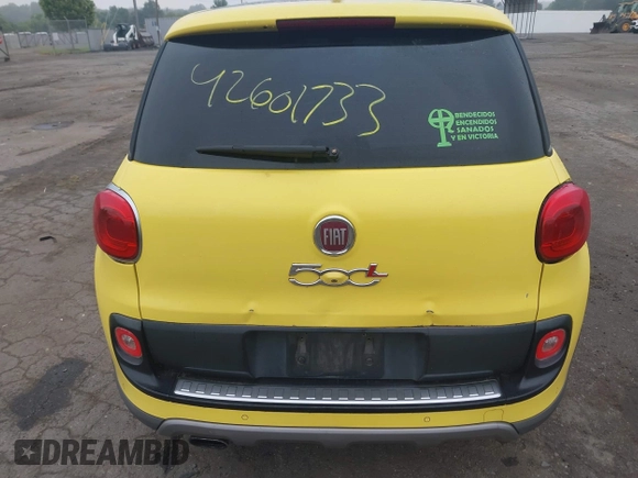 2014 FIAT 500L Trekking z VIN ZFBCFADH1EZ015579, wystawiony jako IAAI lot #42601733 z przebiegiem 185 909 mil mil oraz . Historia ofert i sprzedaży dostępna na DreamBid. Obrazek 17.