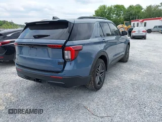 2025 Ford Explorer ST-Line with VIN 1FMUK7KH4SGB02804, listed as a IAAI auction lot 42043801 with 3,672 mi miles and . Bid and sale history available at DreamBid. Image 4.