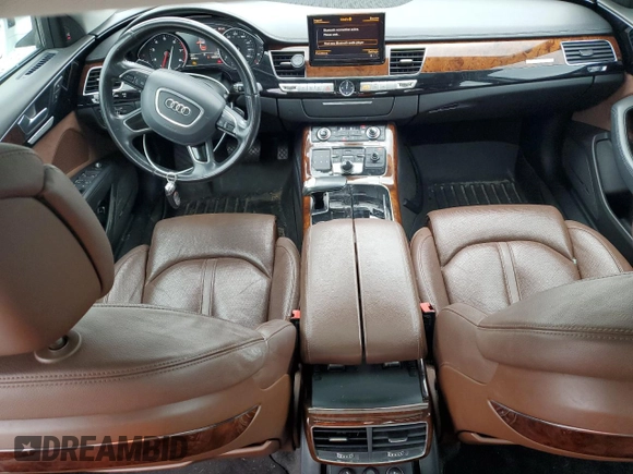 2014 Audi A8 3.0T z VIN WAURGAFD3EN003758, wystawiony jako Copart lot #47636885 z przebiegiem 166 990 mil mil oraz Szkody całkowita. Historia ofert i sprzedaży dostępna na DreamBid. Obrazek 8.
