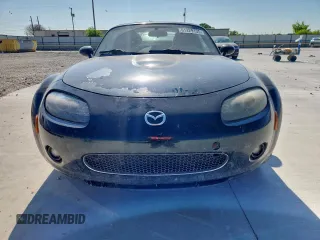 2008 Mazda MX-5 Miata Touring with VIN JM1NC26F180148982, listed as a Copart auction lot 61229135 with 170,174 mi miles and Clean title. Bid and sale history available at DreamBid. Image 5.