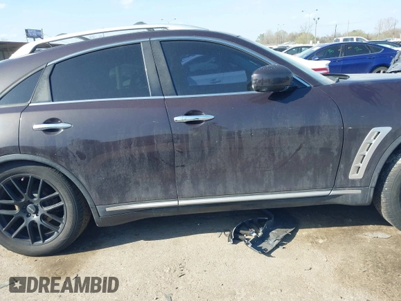 2011 Infiniti FX35 with VIN JN8AS1MW2BM140442, listed as a IAAI auction lot 41746340 with 207,569 mi miles. Bid and sale history available at carsss.com. Image 13.