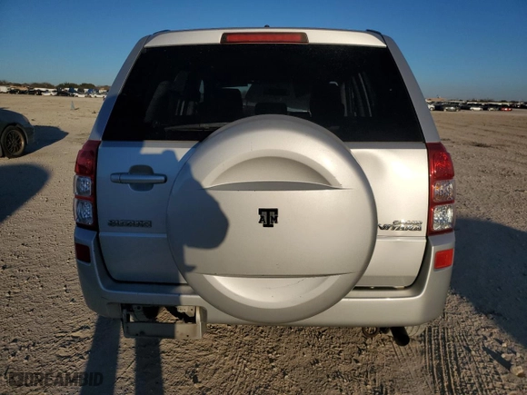 2006 Suzuki Grand Vitara Premium with VIN JS3TE943X64100875, listed as a Copart auction lot 42735445 with 140,639 mi miles and Salvage Title. Bid and sale history available at carsss.com. Image 6.