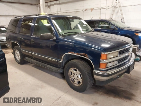 1999 Chevrolet Tahoe Z71 with VIN 1GNEK13R5XJ548832, listed as a IAAI auction lot 42077245 with 208,875 mi miles and . Bid and sale history available at DreamBid. Image 1.