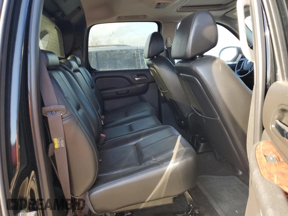 2007 Chevrolet Avalanche 1LT z VIN 3GNEC120X7G172663, wystawiony jako Copart lot #43789905 z przebiegiem 147 024 mil mil oraz Szkoda całkowita • Salvage title. Historia ofert i sprzedaży dostępna na DreamBid. Obrazek 10.