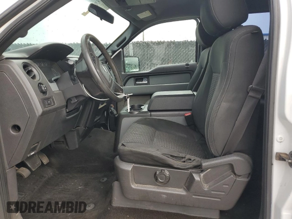 2014 Ford F-150 XL with VIN 1FTEW1CM3EFA86157, listed as a Copart auction lot 61084245 with 416,688 mi miles and Salvage title. Bid and sale history available at DreamBid. Image 7.