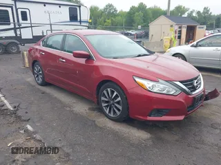 2016 Nissan Altima SR z VIN 1N4AL3AP2GC294718, wystawiony jako IAAI lot #42457467 z przebiegiem 86 029 mil mil oraz . Historia ofert i sprzedaży dostępna na DreamBid. Obrazek 1.