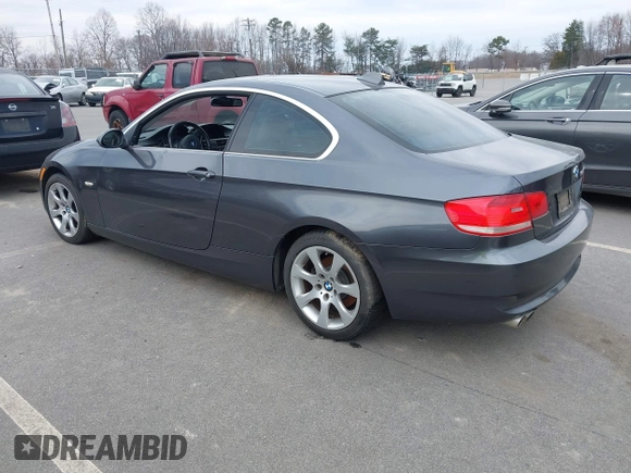 2008 BMW 3 Series 328xi z VIN WBAWV53528P078991, wystawiony jako IAAI lot #41662807 z przebiegiem Nie podano mil oraz . Historia ofert i sprzedaży dostępna na DreamBid. Obrazek 3.
