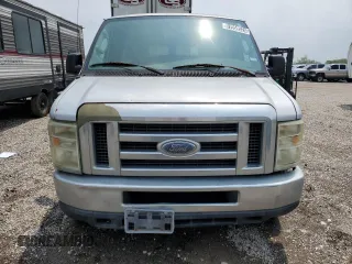 2008 Ford Econoline Passenger XL with VIN 1FBNE31LX8DA80174, listed as a Copart auction lot 51959524 with 109,586 mi miles and Clean Title. Bid and sale history available at carsss.com. Image 5.