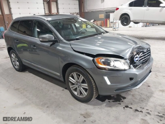 2017 Volvo XC60 Inscription with VIN YV440MRU1H2017062, listed as a IAAI auction lot 41723799 with 110,954 mi miles. Bid and sale history available at carsss.com. Image 1.