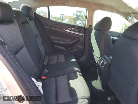 2019 Nissan Maxima SL с VIN 1N4AA6AV0KC382231, выставлен на аукционе Copart как лот 46753695 с пробегом 61 009 миль миль и Списание • Salvage title. История ставок и продаж доступна на DreamBid. Изображение 10.