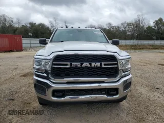 2019 Ram 2500 Tradesman with VIN 3C6UR5CJ1KG602663, listed as a Copart auction lot 49381285 with 222,764 mi miles and Clean Title. Bid and sale history available at carsss.com. Image 5.