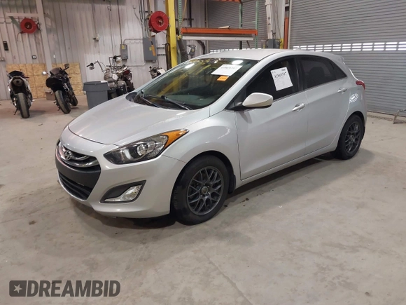 2013 Hyundai Elantra GT with VIN KMHD35LE3DU151891, listed as a IAAI auction lot 41869397 with 84,692 mi miles. Bid and sale history available at carsss.com. Image 2.