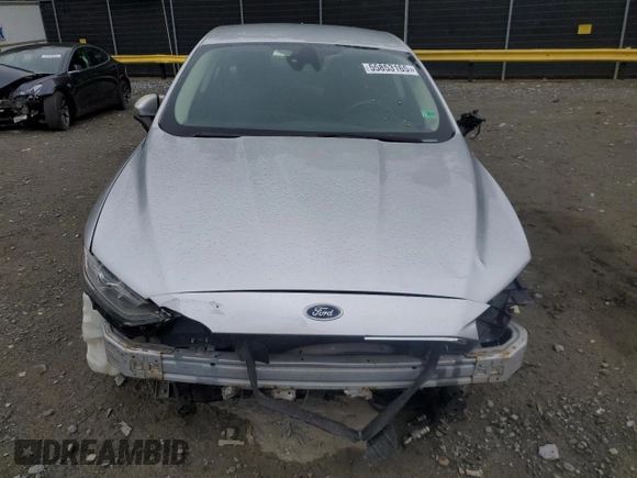 2019 Ford Fusion SE with VIN 3FA6P0LUXKR242582, listed as a Copart auction lot 55853165 with 110,138 mi miles and Clean Title. Bid and sale history available at DreamBid. Image 5.