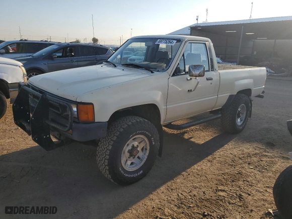 1986 Toyota Std Bed Trucks 4WD with VIN JT4RN63R3G5019127, listed as a Copart auction lot 69775264 with NaN miles and Clean Title. Bid and sale history available at carsss.com. Image 1.