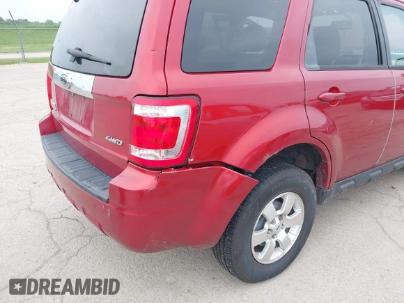 2008 Ford Escape Limited с VIN 1FMCU94178KE52807, выставлен на аукционе IAAI как лот 42345083 с пробегом 193 672 миль миль и . История ставок и продаж доступна на DreamBid. Изображение 6.