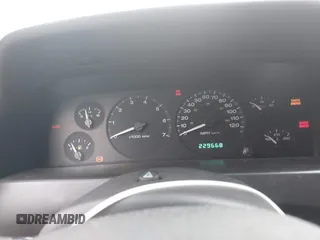 1999 Jeep Grand Cherokee Laredo with VIN 1J4G258SXXC518647, listed as a IAAI auction lot 42124724 with 229,668 mi miles and . Bid and sale history available at DreamBid. Image 7.
