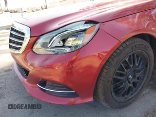 2015 Mercedes-Benz E 350 Sport с VIN WDDHF5KB4FB094013, выставлен на аукционе IAAI как лот 42079104 с пробегом 77 698 миль миль и . История ставок и продаж доступна на DreamBid. Изображение 18.