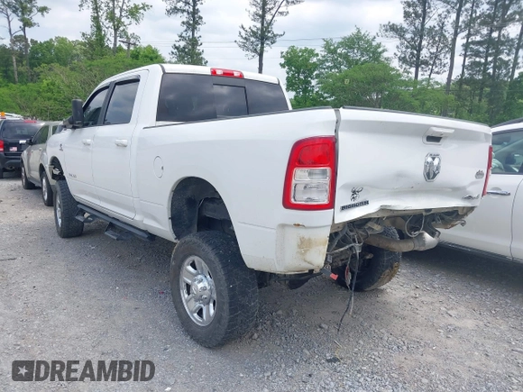 2019 Ram 2500 Big Horn with VIN 3C6UR5DL7KG531128, listed as a IAAI auction lot 42125430 with 159,088 mi miles and . Bid and sale history available at DreamBid. Image 3.