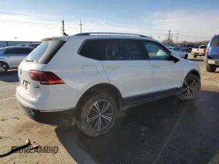 2018 Volkswagen Tiguan SEL z VIN 3VV2B7AX0JM017033, wystawiony jako Copart lot #85799204 z przebiegiem 64 075 mil mil oraz Szkoda całkowita • Salvage title. Historia ofert i sprzedaży dostępna na DreamBid. Obrazek 3.