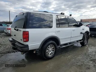 2000 Ford Expedition XLT with VIN 1FMRU1662YLB35757, listed as a Copart auction lot 44363845 with 206,135 mi miles and Salvage Title. Bid and sale history available at DreamBid. Image 3.