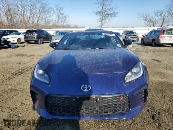 2022 Toyota 86 with VIN JF1ZNBC18N8750799, listed as a Copart auction lot 42347145 with 25,544 mi miles and Salvage Title. Bid and sale history available at DreamBid. Image 5.