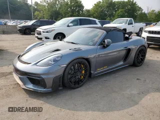 2024 Porsche 718 Spyder RS z VIN WP0CE2A8XRK240155, wystawiony jako Copart lot #67824394 z przebiegiem Nie podano mil oraz Szkody całkowita. Historia ofert i sprzedaży dostępna na DreamBid. Obrazek 1.