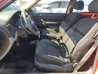 1999 Volkswagen Golf z VIN WVWBF31J6XW245599, wystawiony jako Copart lot #71473934 z przebiegiem 223 072 mil mil oraz Szkoda całkowita • Salvage title. Historia ofert i sprzedaży dostępna na DreamBid. Obrazek 7.