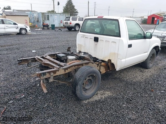 1997 Isuzu Hombre S with VIN 1GGCS1447V8651210, listed as a IAAI auction lot 41778038 with 410,337 mi miles. Bid and sale history available at carsss.com. Image 4.