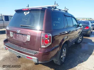 2008 Honda Pilot EX-L with VIN 5FNYF28588B007093, listed as a IAAI auction lot 41862979 with 186,147 mi miles. Bid and sale history available at carsss.com. Image 4.