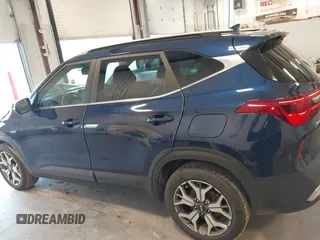 2021 Kia Seltos EX with VIN KNDERCAAXM7184266, listed as a IAAI auction lot 41613765 with 45,742 mi miles. Bid and sale history available at carsss.com. Image 14.
