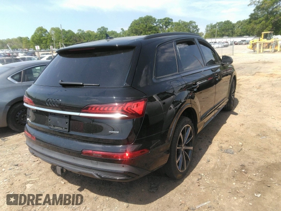 2021 Audi Q7 Premium Plus with VIN WA1LXAF72MD031553, listed as a IAAI auction lot 42071156 with 40,388 mi miles and . Bid and sale history available at DreamBid. Image 4.