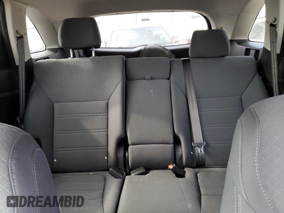 2019 Kia Sorento LX with VIN 5XYPGDA33KG525268, listed as a Copart auction lot 49307155 with 110,945 mi miles and Salvage Title. Bid and sale history available at carsss.com. Image 10.