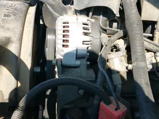 2002 Chevrolet Silverado 2500 LS с VIN 1GCGK29U52Z141722, выставлен на аукционе IAAI как лот 43134837 с пробегом 155 028 миль миль и . История ставок и продаж доступна на DreamBid. Изображение 12.
