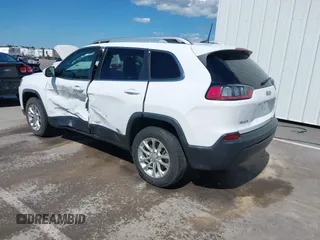2019 Jeep Cherokee Latitude with VIN 1C4PJMCB6KD284293, listed as a IAAI auction lot 42597573 with 112,301 mi miles and . Bid and sale history available at DreamBid. Image 3.