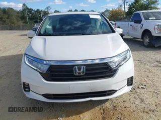 2024 Honda Odyssey EX-L with VIN 5FNRL6H65RB007535, listed as a IAAI auction lot 40602982 with 6,097 mi miles and . Bid and sale history available at DreamBid. Image 12.
