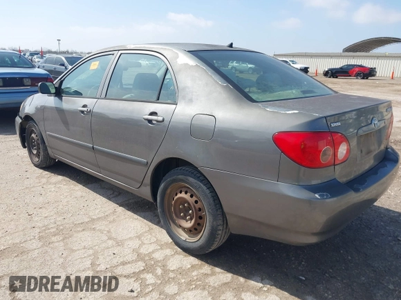 2007 Toyota Corolla CE z VIN 1NXBR32E67Z828223, wystawiony jako IAAI lot #41557711 z przebiegiem 197 512 mil mil oraz . Historia ofert i sprzedaży dostępna na DreamBid. Obrazek 3.