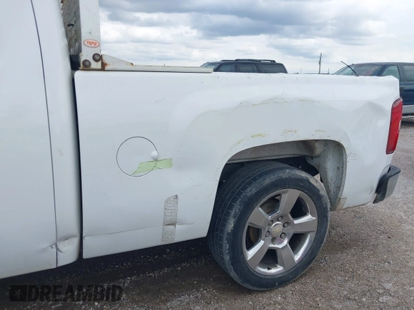 2007 Chevrolet Silverado 1500 LT w/1LT with VIN 1GCEC19077Z540649, listed as a IAAI auction lot 42037356 with 226,277 mi miles. Bid and sale history available at carsss.com. Image 17.
