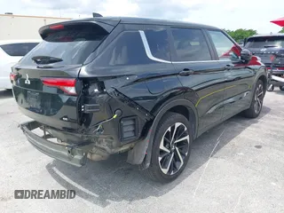 2024 Mitsubishi Outlander SE z VIN JA4J3VA89RZ076932, wystawiony jako IAAI lot #42387815 z przebiegiem 18 228 mil mil oraz . Historia ofert i sprzedaży dostępna na DreamBid. Obrazek 4.