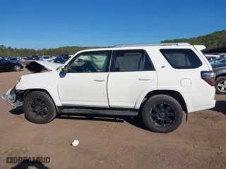 2017 Toyota 4Runner SR5 with VIN JTEZU5JRXH5152254, listed as a IAAI auction lot 41601682 with 88,827 mi miles. Bid and sale history available at carsss.com. Image 15.