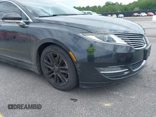 2013 Lincoln MKZ z VIN 3LN6L2GK1DR800859, wystawiony jako IAAI lot #42347695 z przebiegiem 193 300 mil mil oraz . Historia ofert i sprzedaży dostępna na DreamBid. Obrazek 6.