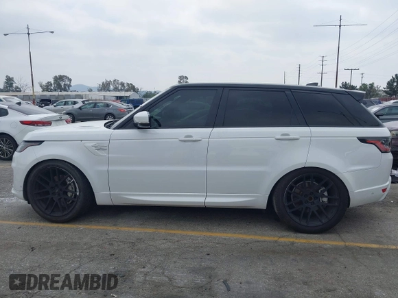 2018 Land Rover Range Rover Sport HSE with VIN SALWR2RV0JA400235, listed as a IAAI auction lot 41894717 with 67,332 mi miles. Bid and sale history available at carsss.com. Image 15.