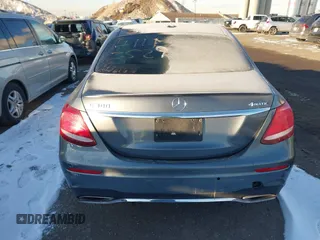2017 Mercedes-Benz E 300 Luxury with VIN WDDZF4KB2HA106165, listed as a IAAI auction lot 41123157 with 82,770 mi miles and . Bid and sale history available at DreamBid. Image 15.