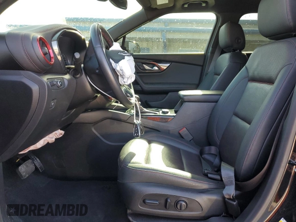 2021 Chevrolet Blazer RS с VIN 3GNKBERS9MS530560, выставлен на аукционе Copart как лот 51323295 с пробегом 97 355 миль миль и На запчасти • Non repairable. История ставок и продаж доступна на DreamBid. Изображение 7.