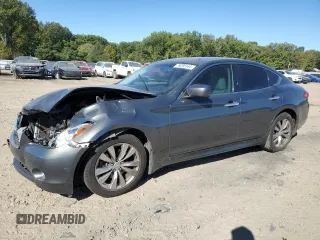 2013 Infiniti M37 with VIN JN1BY1AP2DM510404, listed as a Copart auction lot 76295144 with 134,586 mi miles and Salvage Title. Bid and sale history available at carsss.com. Image 1.