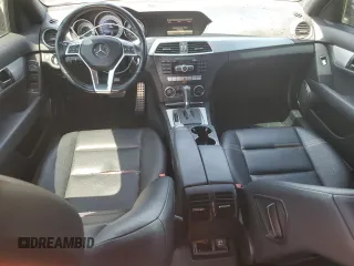2014 Mercedes-Benz C 250 Sport with VIN WDDGF4HB9EA954117, listed as a Copart auction lot 59468405 with 132,028 mi miles and Salvage title. Bid and sale history available at DreamBid. Image 8.