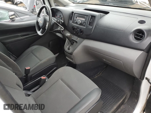2017 Chevrolet City Express Cargo LT z VIN 3N63M0ZN2HK702306, wystawiony jako Copart lot #79721994 z przebiegiem 129 355 mil mil oraz Szkoda całkowita • Salvage title. Historia ofert i sprzedaży dostępna na DreamBid. Obrazek 8.