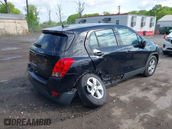 2020 Chevrolet Trax LS with VIN 3GNCJKSB8LL226077, listed as a IAAI auction lot 42157425 with 99,947 mi miles and . Bid and sale history available at DreamBid. Image 4.