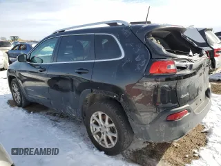 2016 Jeep Cherokee Latitude with VIN 1C4PJLCS9GW264514, listed as a Copart auction lot 45118795 with 117,785 mi miles and Salvage Title. Bid and sale history available at carsss.com. Image 2.